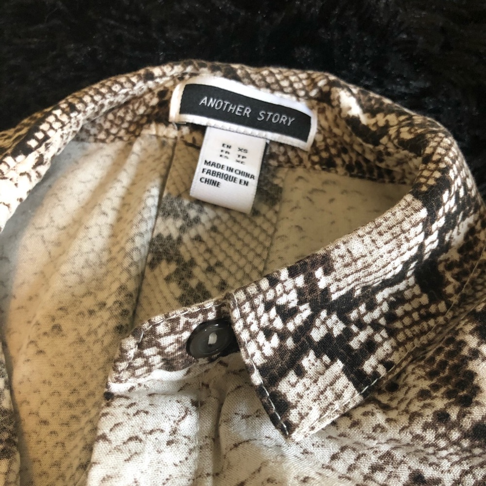 Snake Print Shirt - Picture 2 of 2